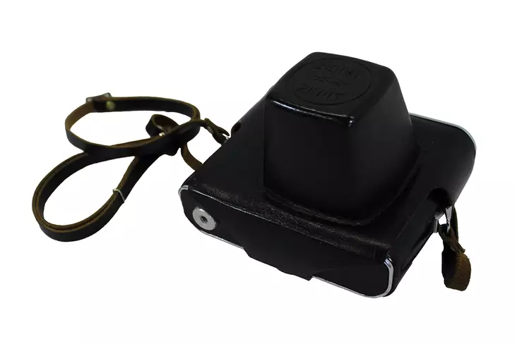 Zenit_kamerakotelo.jpg - Käytetyt Kamerat - A00000770 - 1