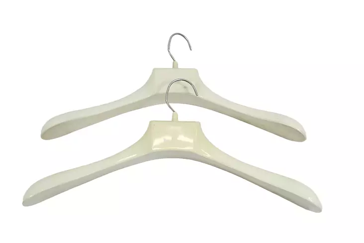 majuri2_hengarit_valkoinen_2kpl_kuva1.jpg - Käytetyt Muut sisustustavarat - A00000541 - 1