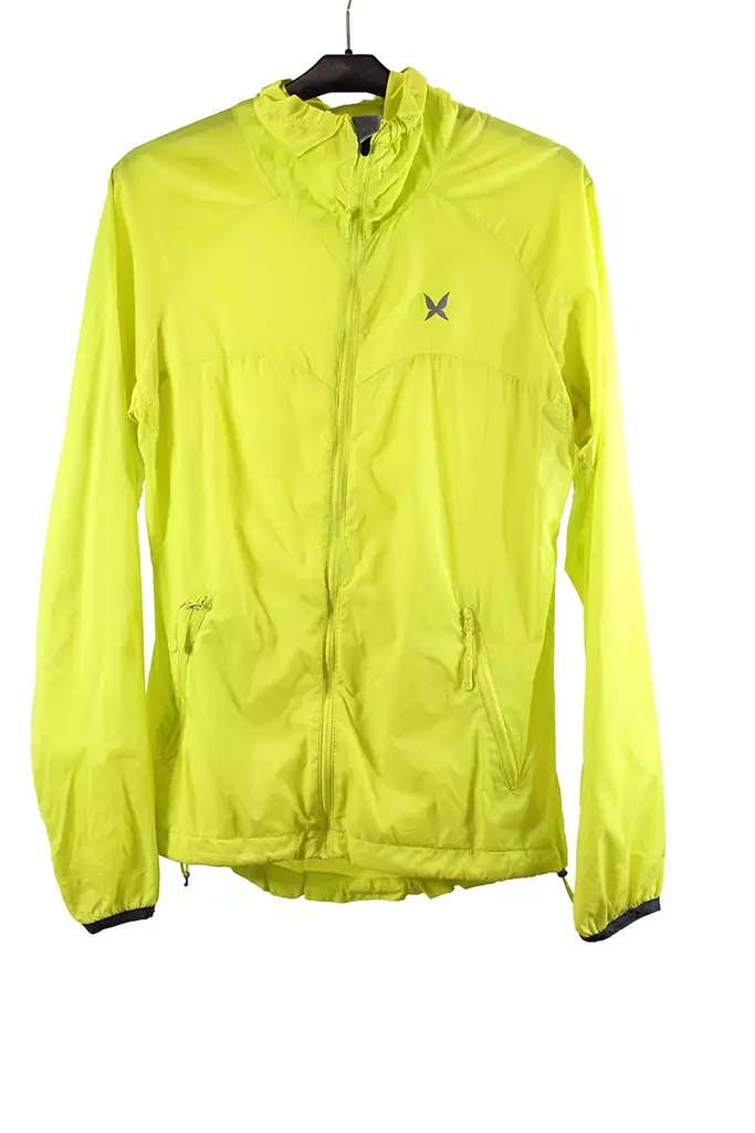 15072025_IMG_0083.jpg - Käytetyt Naisten takit ja jakut - A00000741 - 1