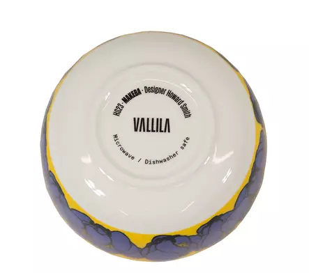 Valilla_makeba_kulho_pohja.jpg - Käytetyt Lautaset ja kulhot - A00000322 - 2