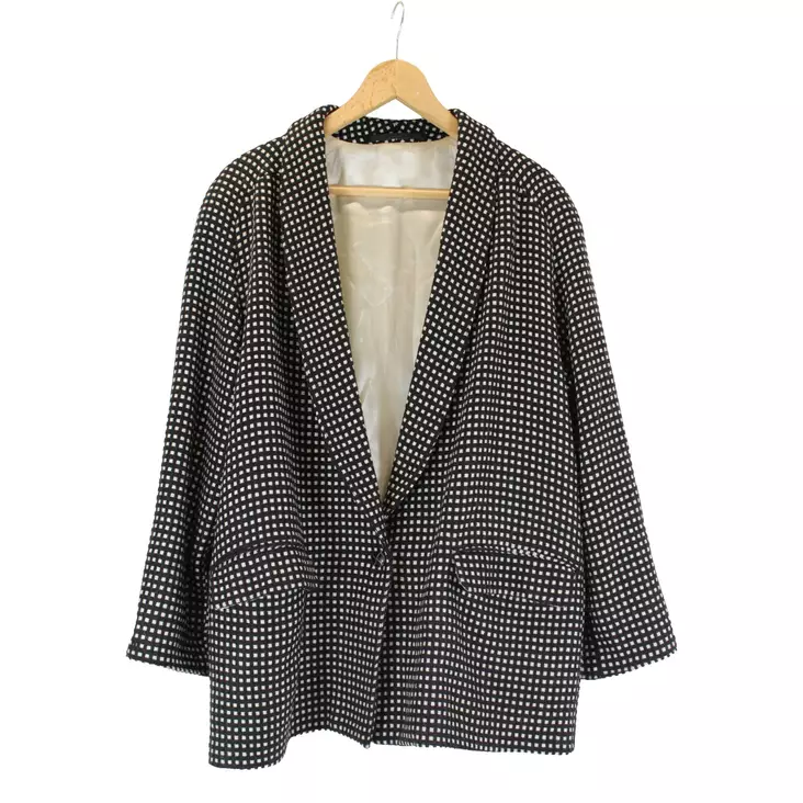 18082025_IMG_0659.jpeg - Käytetyt Naisten takit ja jakut - A00001802 - 1