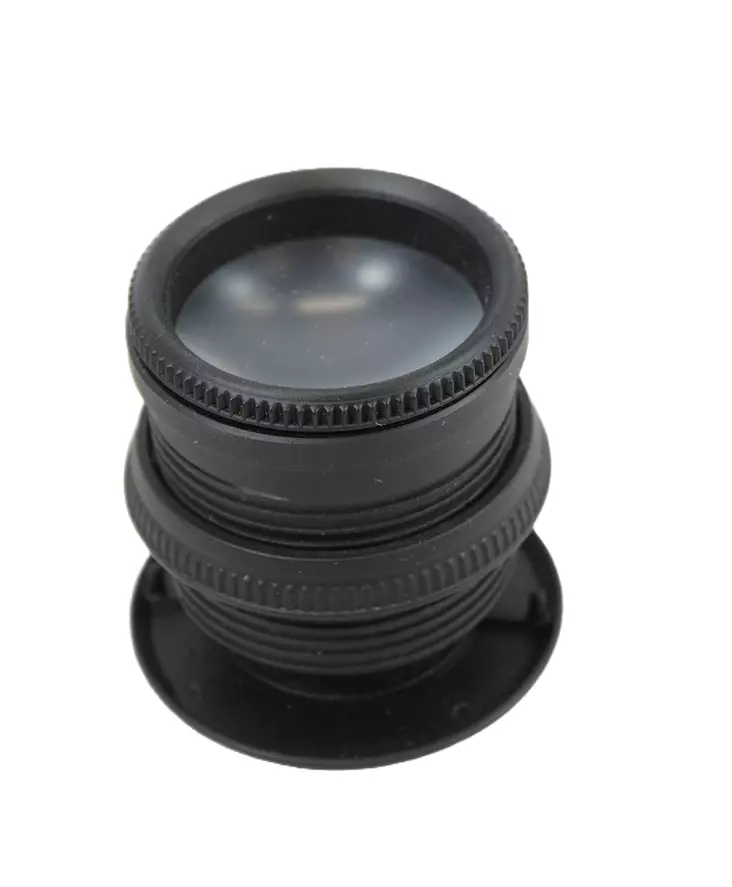 panoraamaoven_kurkistusaukko_kuva1.jpeg - Käytetyt Piha- ja puutarhakalusteet - A00000262 - 1