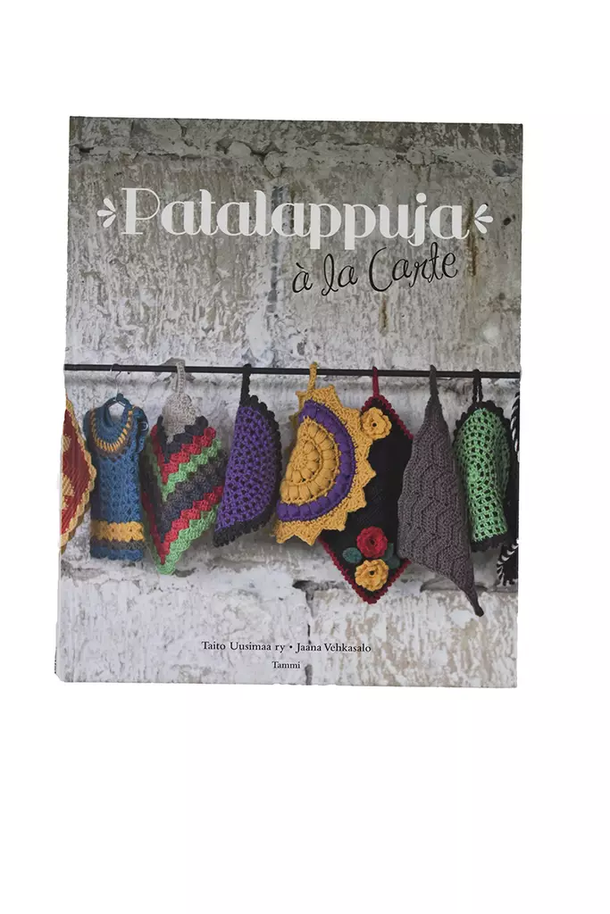 22072025_IMG_0132.jpg - Käsityökirjat - A00000853 - 1