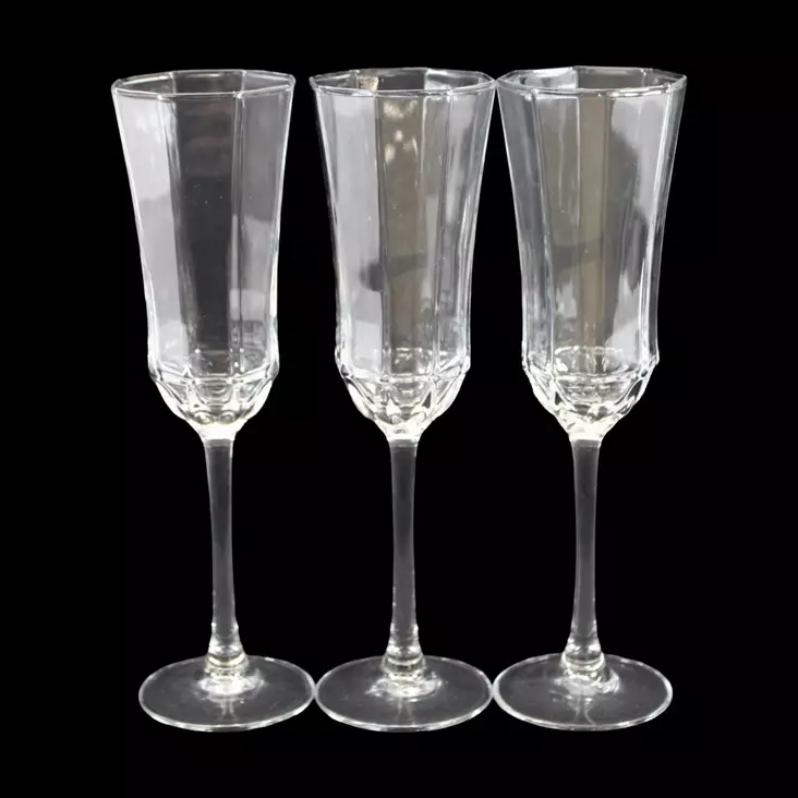 03102025_IMG_0187.jpeg - Käytetyt Juomalasit - A00002873 - 1