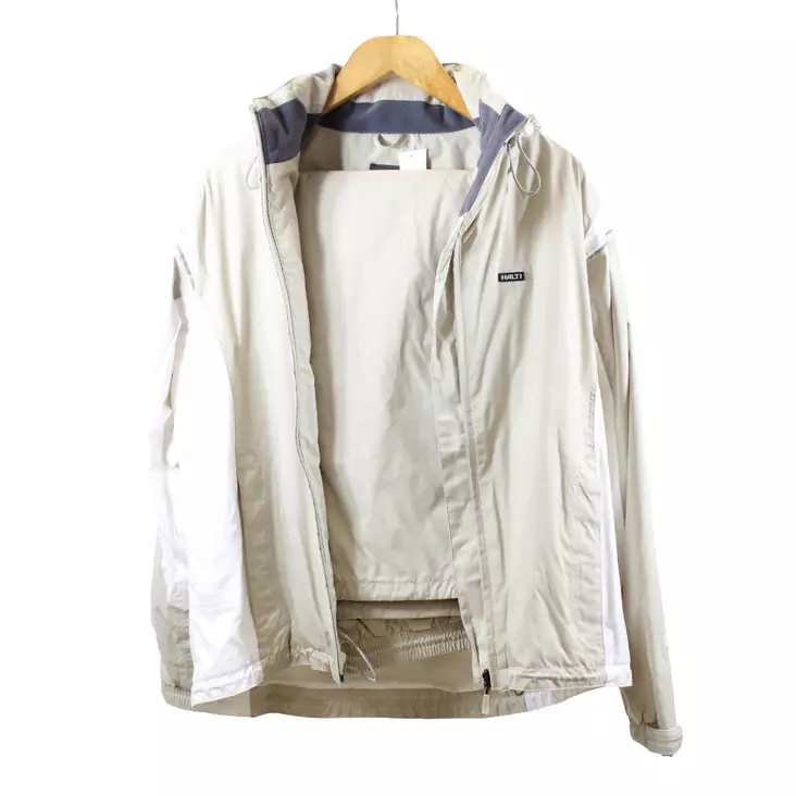 01092025_IMG_0583.jpeg - Käytetyt Naisten takit ja jakut - A00002273 - 1