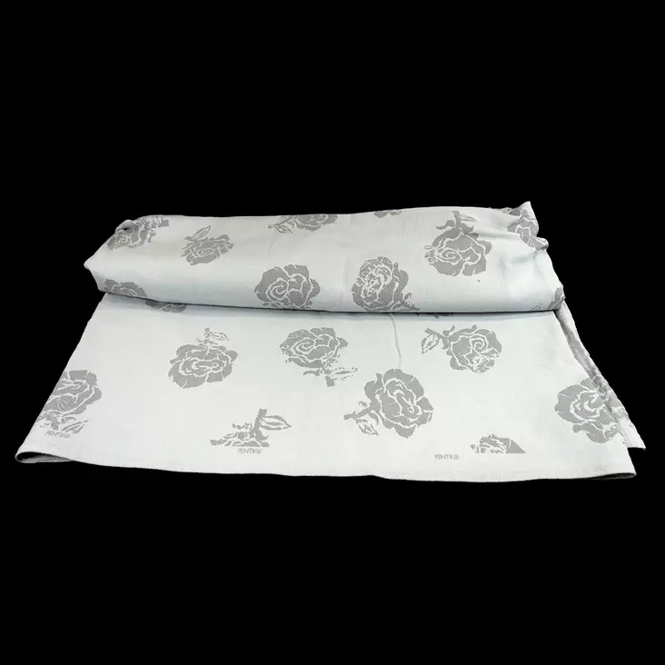 A00003213-20251113103725149.jpg - Käytetyt Pöytäliinat - A00003213 - 1