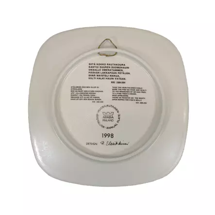 A00003814-20260127095237289.jpg - Käytetyt Seinälautaset - A00003814 - 2