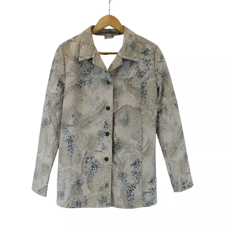 IMG_0474.jpeg - Käytetyt Naisten takit ja jakut - A00001434 - 1