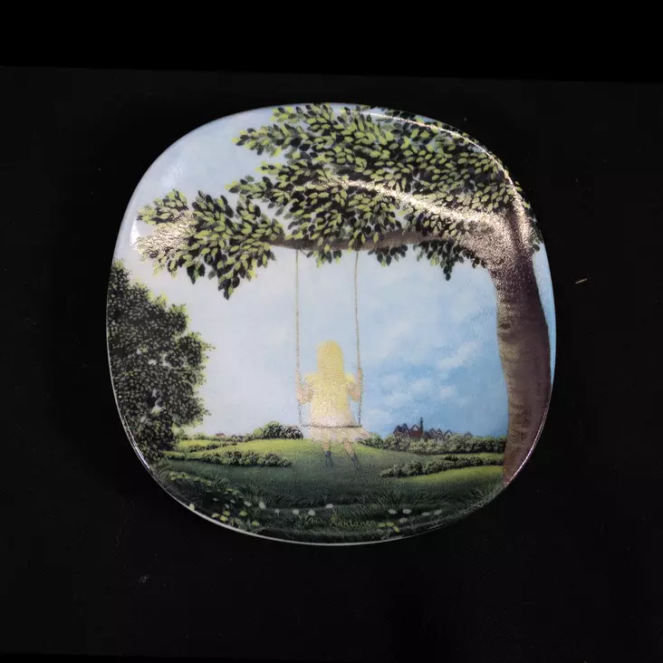 IMG_0541.jpg - Käytetyt Seinälautaset - A00003114 - 1