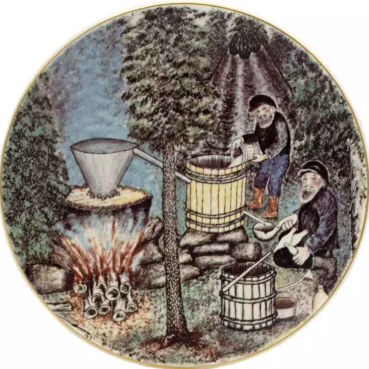 A00003764-20260122095723089.jpg - Käytetyt Seinälautaset - A00003764 - 1