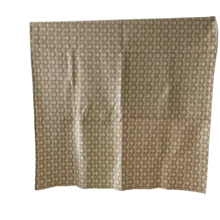 A00004444-20260410073534877.jpg - Käytetyt Pöytäliinat - A00004444 - 1