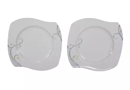 fyrklovern_arlanlehti_lautaset_kuva2.jpg - Käytetyt Lautaset ja kulhot - A00000575 - 2