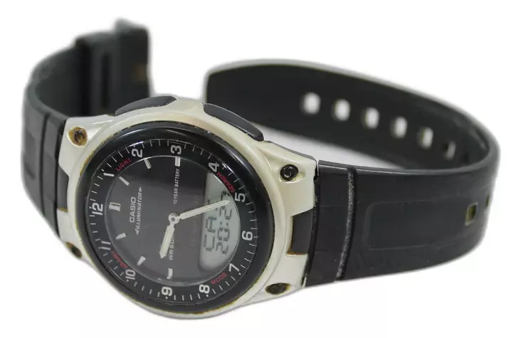 08072025_IMG_0645.jpg - Käytetyt Miesten asusteet - A00000355 - 1