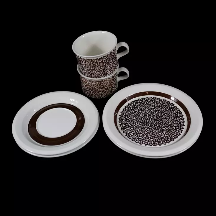 A00004756-20260428073142082.jpg - Käytetyt Mukit ja kahvikupit - A00004756 - 1