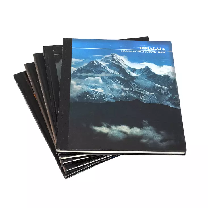 IMG_0019.16.12.25.jpg - Tietokirjat ja oppaat - A00003506 - 1