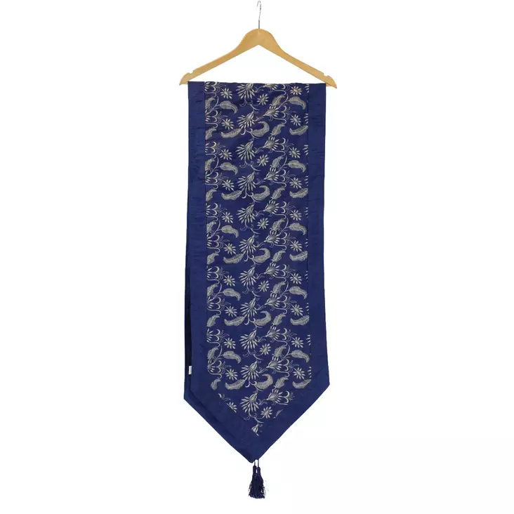 IMG_0476.jpeg - Käytetyt Pöytäliinat - A00001436 - 1