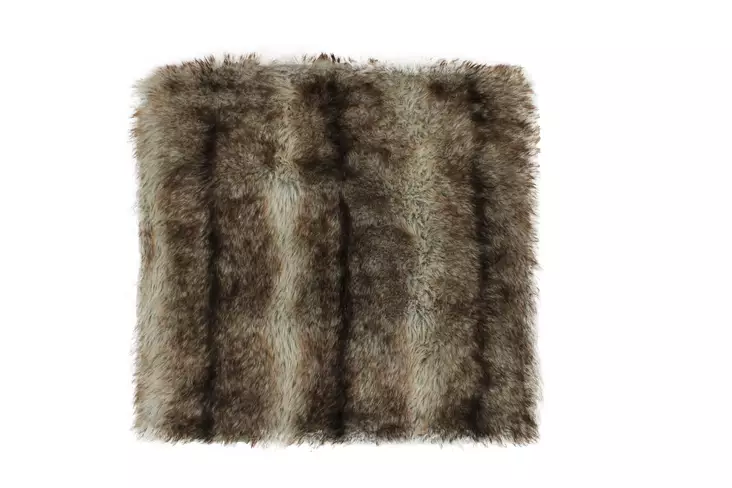 Karva_koristetyynynpaallinen.jpg - Käytetyt Liinavaatteet - A00001627 - 1