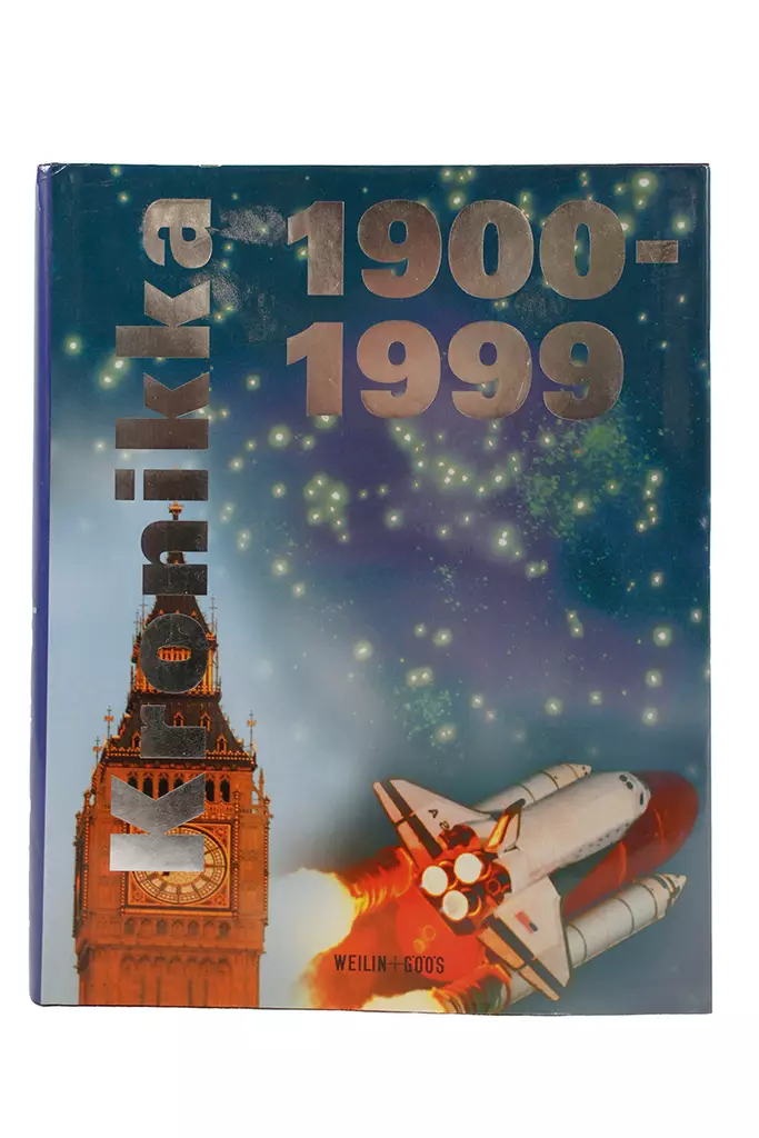 Kronikka_1900_1999_kirja.jpg - Historiakirjat - A00000307 - 1