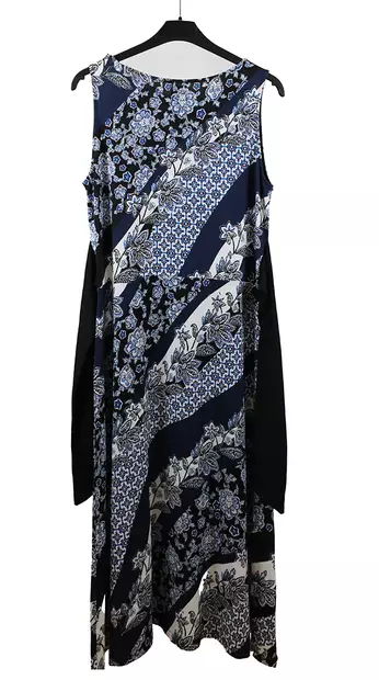 sti_luxury_of_comfort_mekko_kuva2.jpg - Käytetyt Naisten mekot ja hameet - A00001618 - 2