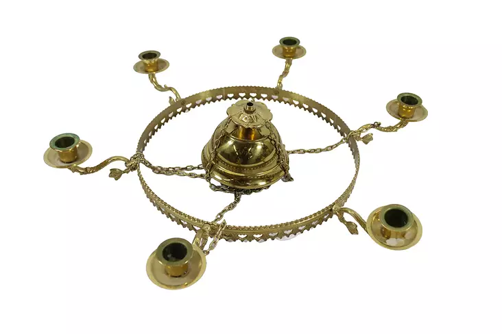 roikkuva_kattokynttelikko_kuva1.jpg - Käytetyt Kynttilänjalat - A00000548 - 1