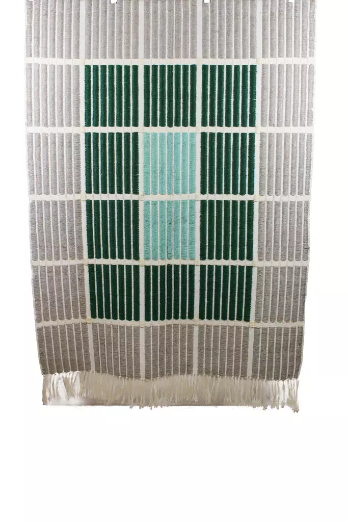 Valkovihrea_matto.jpg - Käytetyt Muut kodintekstiilit - A00001629 - 1