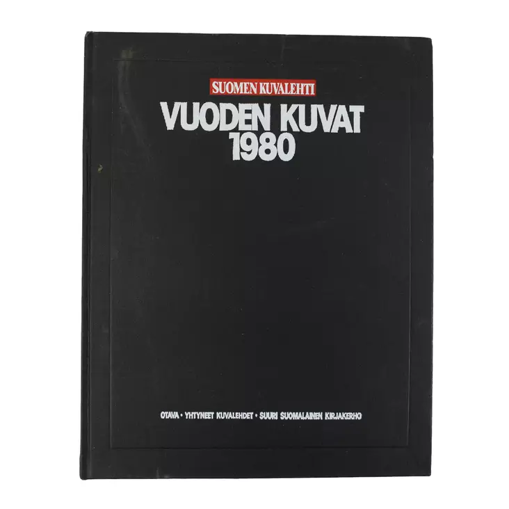 12082025_IMG_0482.jpg - Historiakirjat - A00001739 - 1